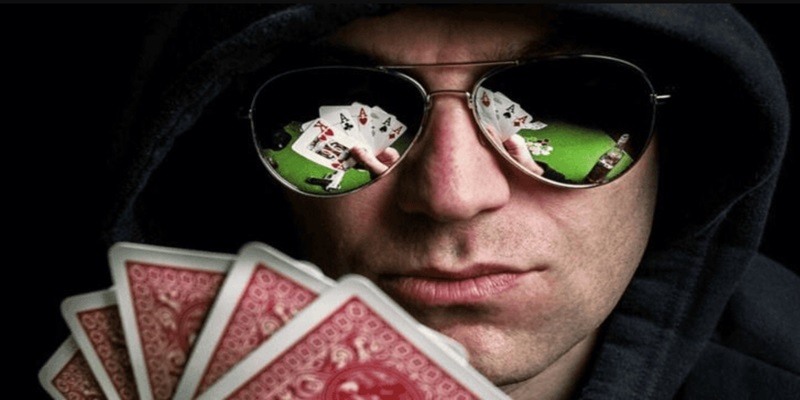 Khám phá thuật ngữ Poker Face là gì tại nhà cái uy tín top đầu 33Win